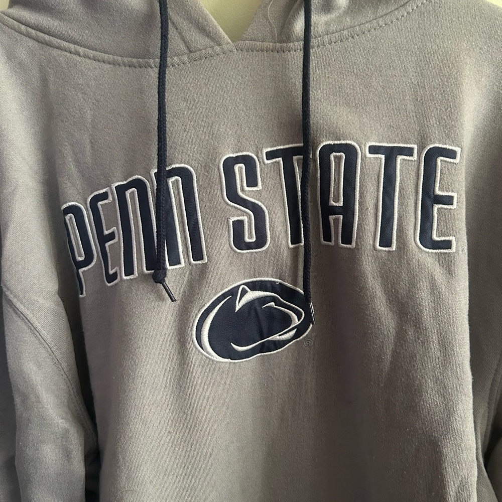 Colosseum Gray Sweatshirt Classic Penn State Design - Picture 2 of 6